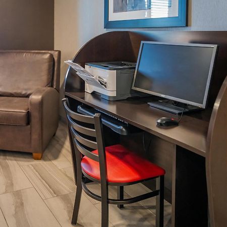 My Place Hotel-Midland, Tx Bagian luar foto