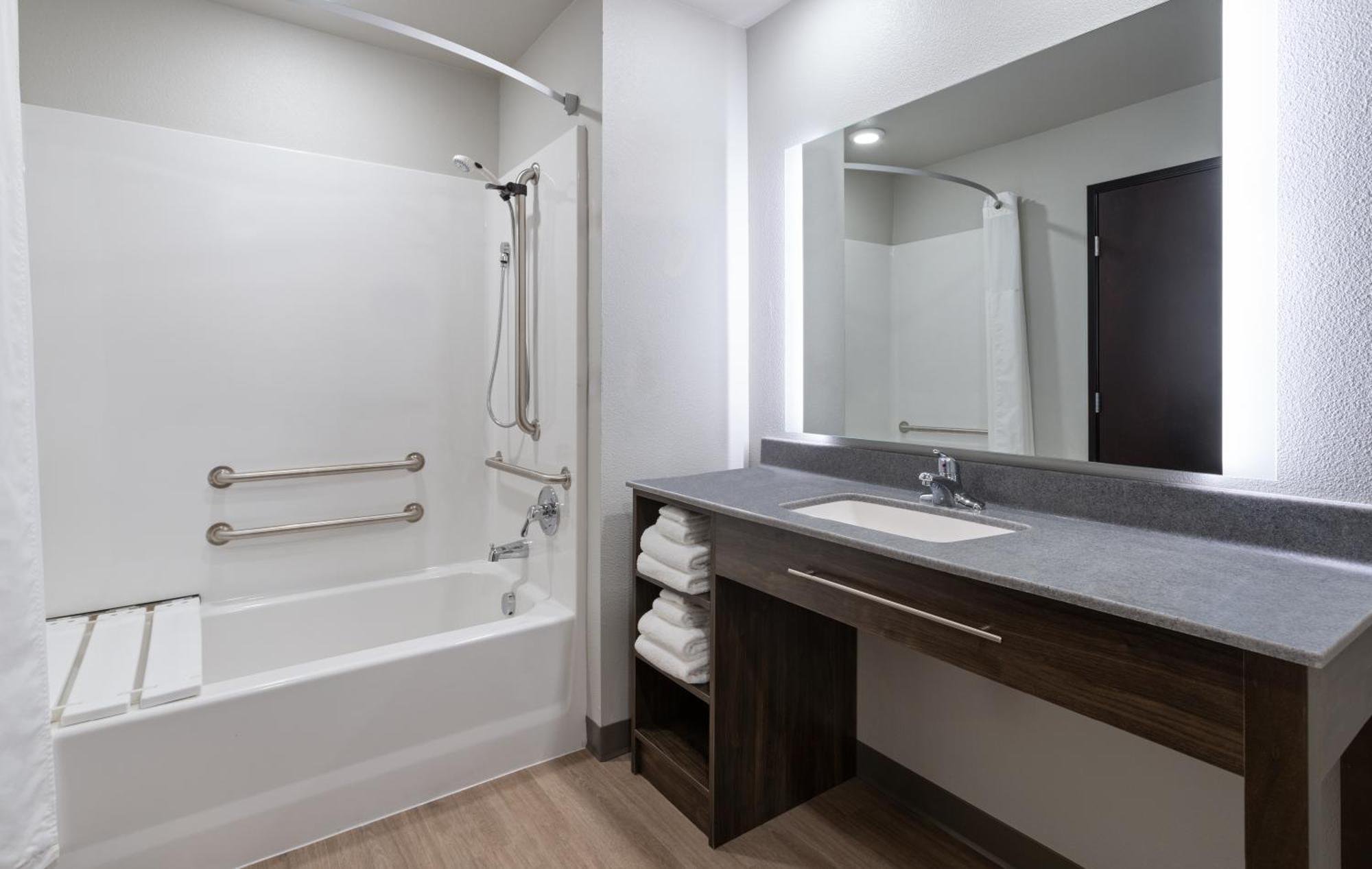 My Place Hotel-Midland, Tx Bagian luar foto